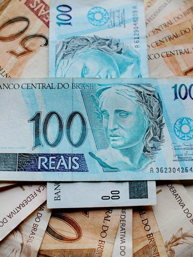 cropped-quantas-moedas-o-brasil-ja-teve-historia-inflacao-e-denominacoes-7.jpg