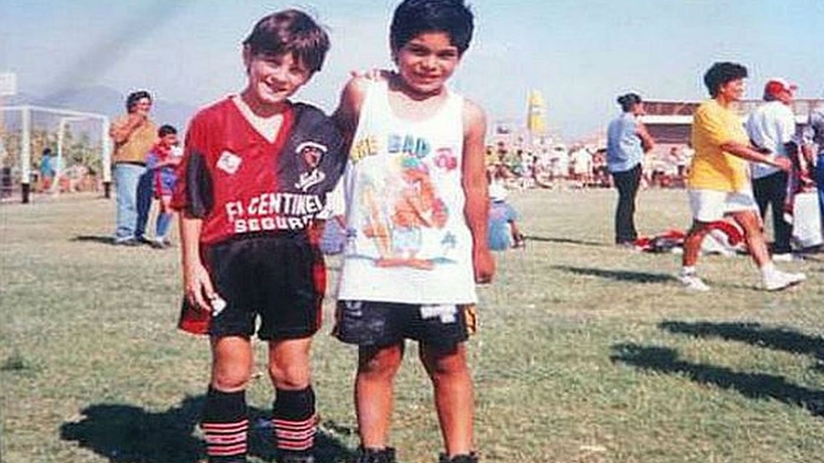 Foto do Lionel Messi com 7 anos, quando foi para o Newell's Old Boys